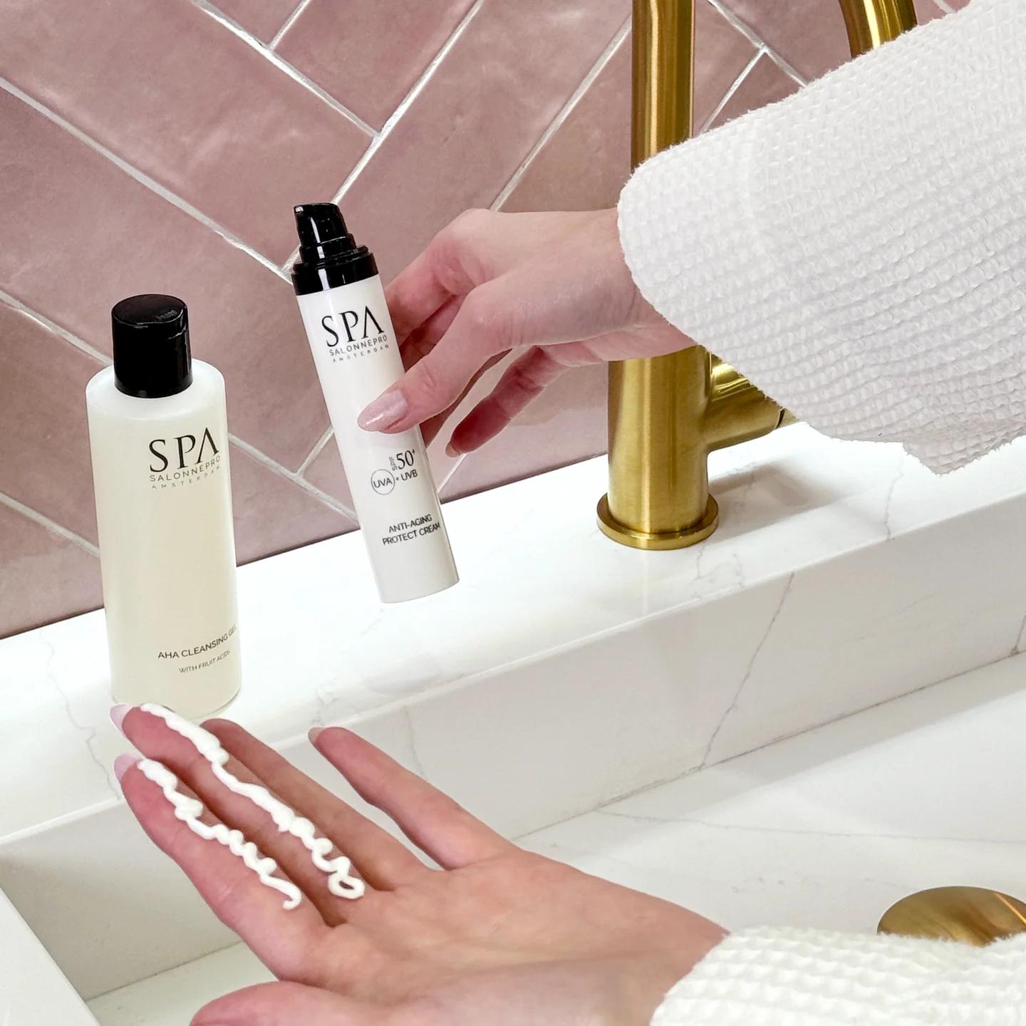 SPA Salonnepro - Anti Aging Protect Cream SPF-50+